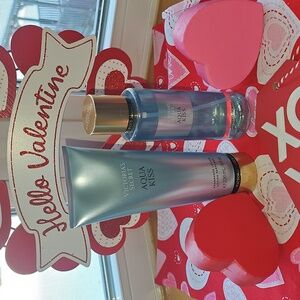 Victoria's Secret Aqua Kiss Fragrance Set